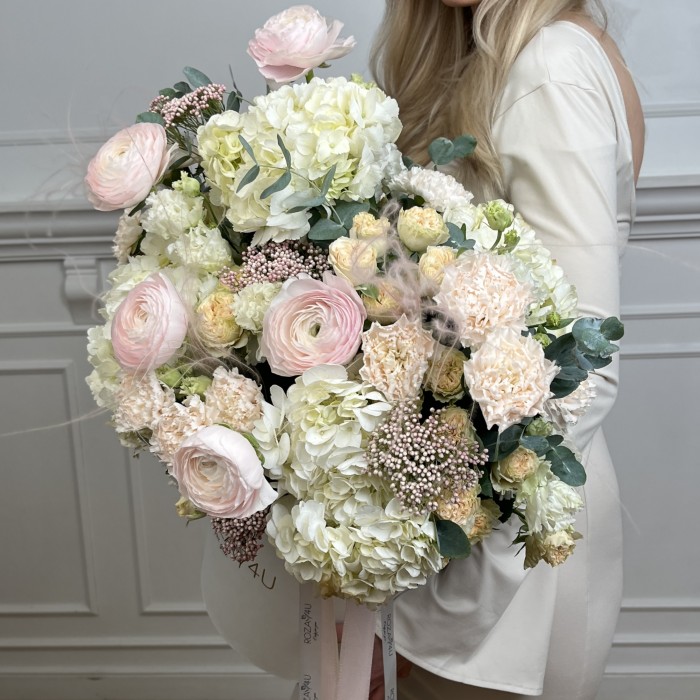 Авторская композиция в коробке Свет в сердце