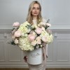 Авторская композиция в коробке Свет в сердце