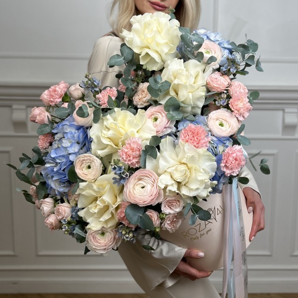 Авторская композиция в коробке Лучики любви