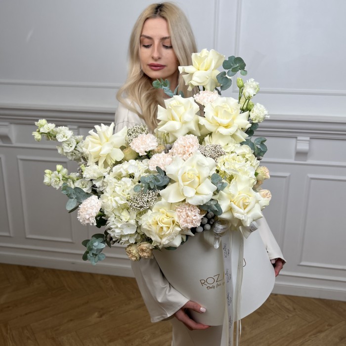 Авторская композиция в коробке Мелодия любви