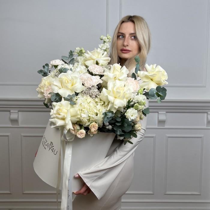 Авторская композиция в коробке Мелодия любви