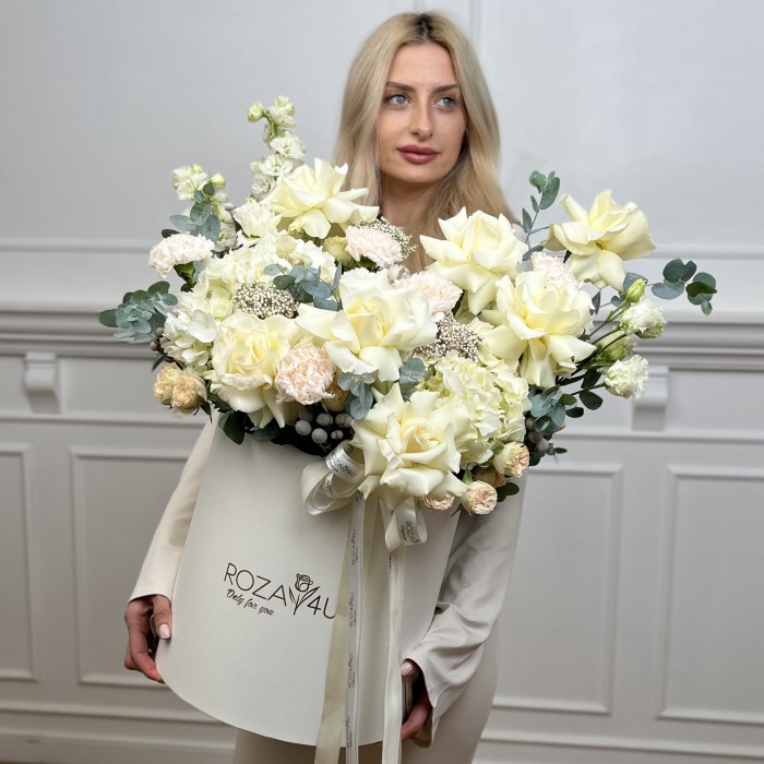 Авторская композиция в коробке Мелодия любви