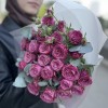 7 кустовых пионовидных роз Пурпл Куин 60 см