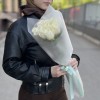 Букет из 9 белых роз Проуд 60 см