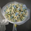 Премиум букет с ромашками и оксипеталумом