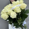 Премиум букет из 25 белых роз Мондиаль