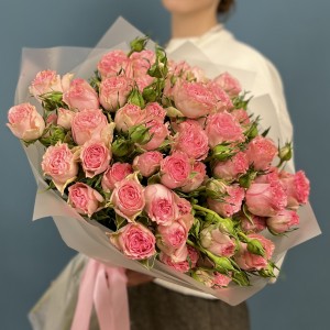 15 кустовых пионовидных роз Фенси Блоссом 50 см