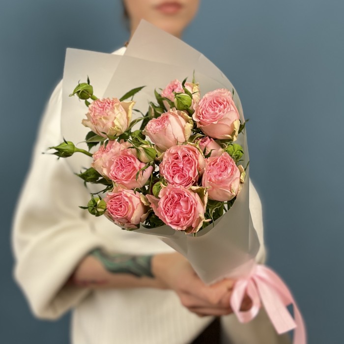 3 кустовые пионовидные розы Фенси Блоссом 50 см