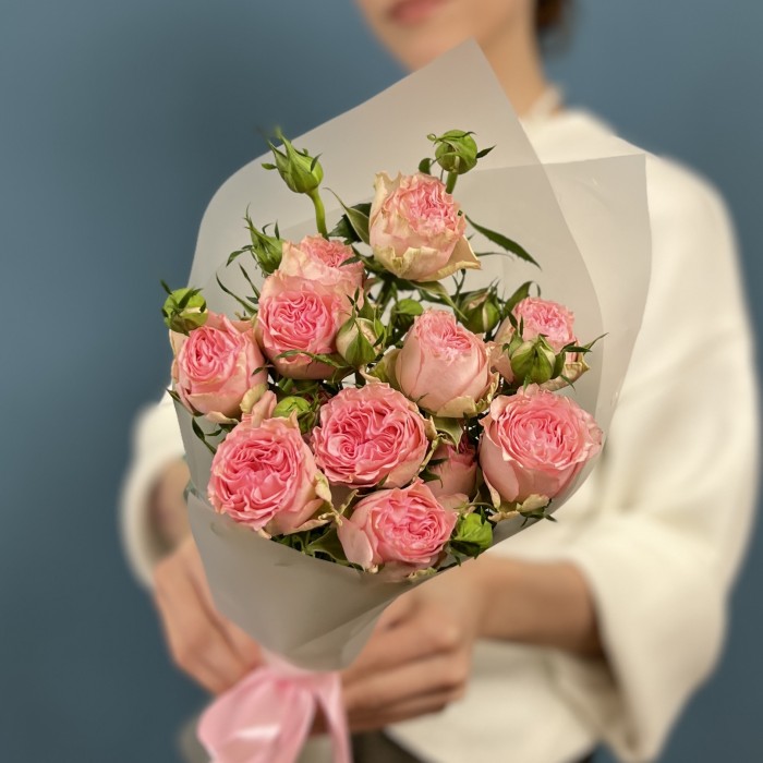 3 кустовые пионовидные розы Фенси Блоссом 50 см