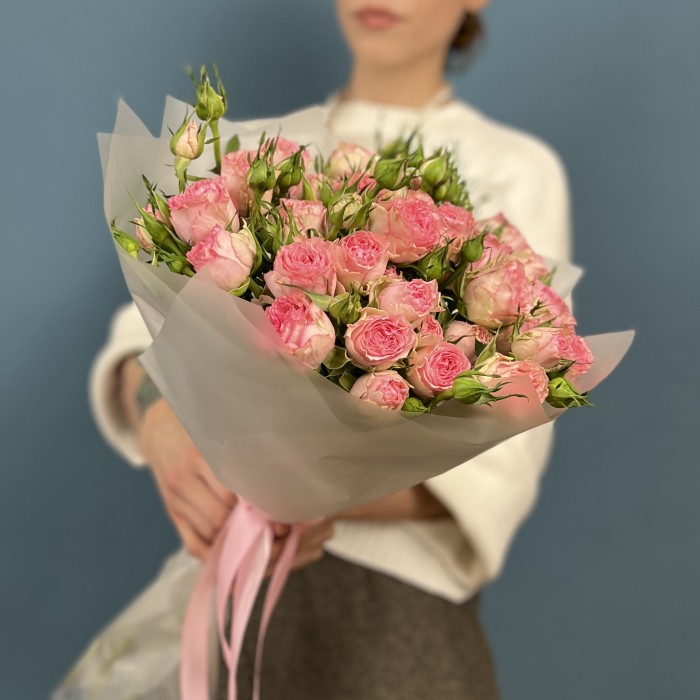 9 кустовых пионовидных роз Фенси Блоссом 50 см