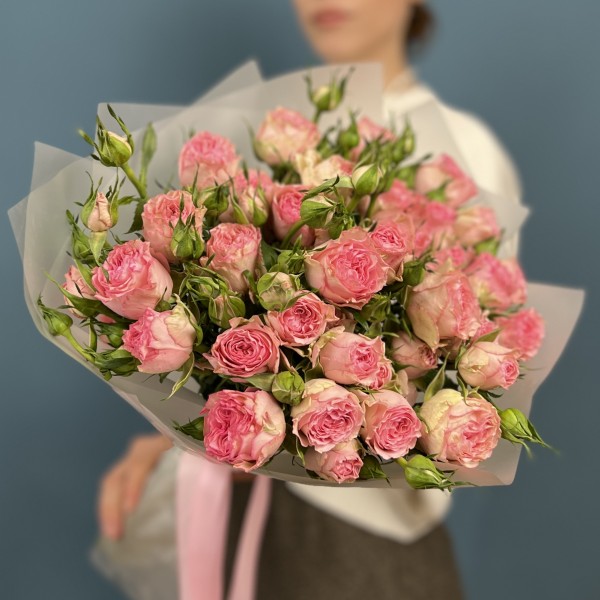 9 кустовых пионовидных роз Фенси Блоссом 50 см