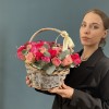 Мини розы в корзинке
