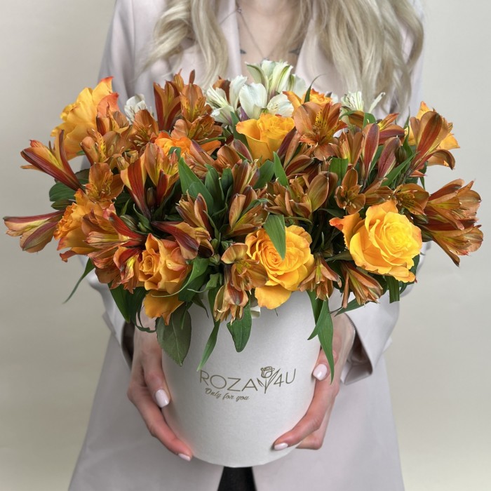 Букет дня в коробке Гармония красок