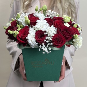 Букет дня в коробке Весеннее настроение