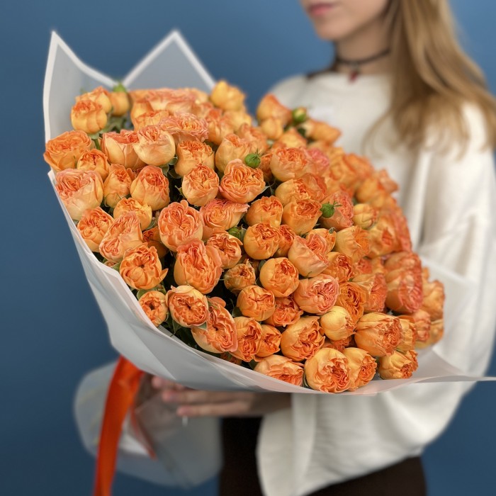 51 кустовая пионовидная Роза Оранж Трендсеттер 50 см