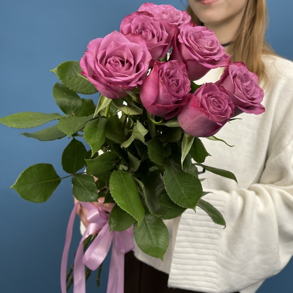 7 сиреневых роз Дип Перпл 70 см