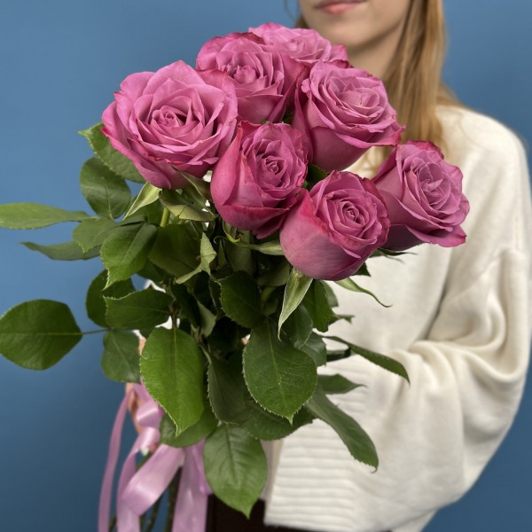 7 сиреневых роз Дип Перпл 60 см