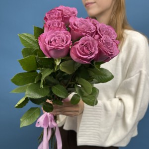 9 сиреневых роз Дип Перпл 60 см