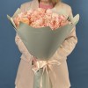 15 кустовых пионовидных роз Джульетта Хани 40 см