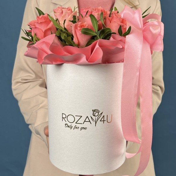 15 коралловых роз Эйс Пинк в коробке