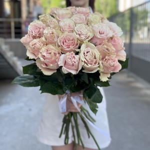 Роза Пинк Мондиаль 60 см