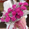 21 фиолетовая гвоздика в коробке
