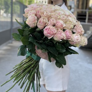 51 роза Пинк Мондиаль 80 см 51 роза Пинк Мондиаль 80 см