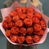 25  оранжевых роз Тропикал Амазон
