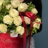 Бархатная коробка с розами на Рубиновую свадьбу