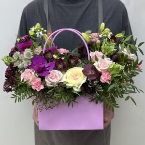 Букет дня в коробке Сказочные цвета