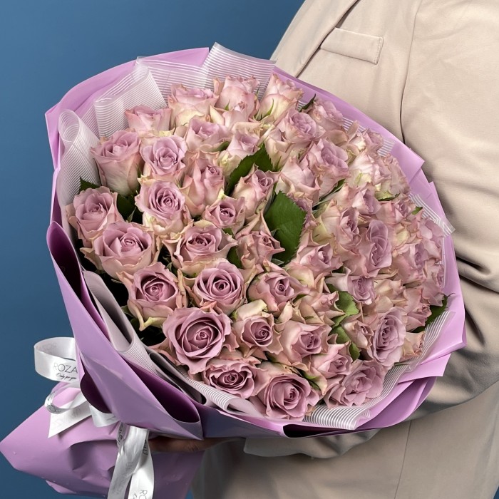 51 сиреневая роза Мемори Лейн 40 см