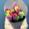 7 радужных роз 60 см