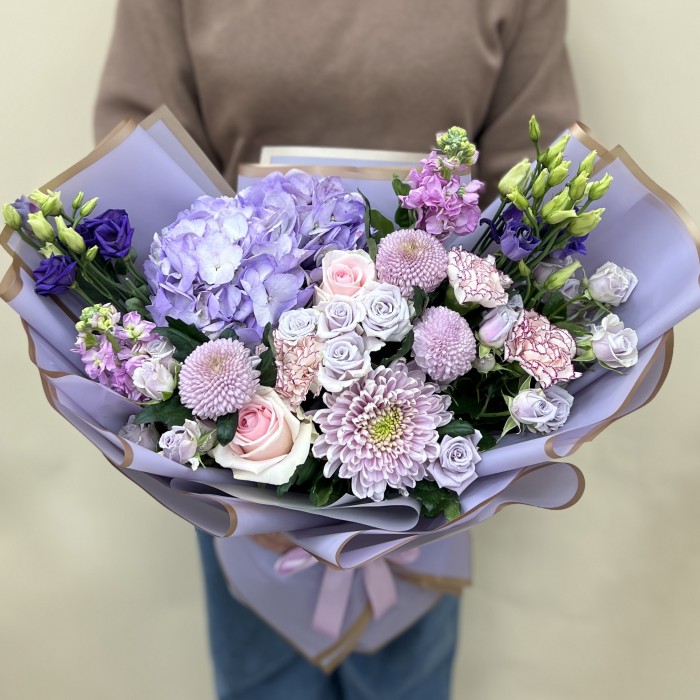 Букет дня с розами Радость