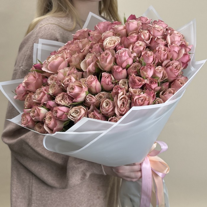 25 кустовых пионовидных роз Дестини