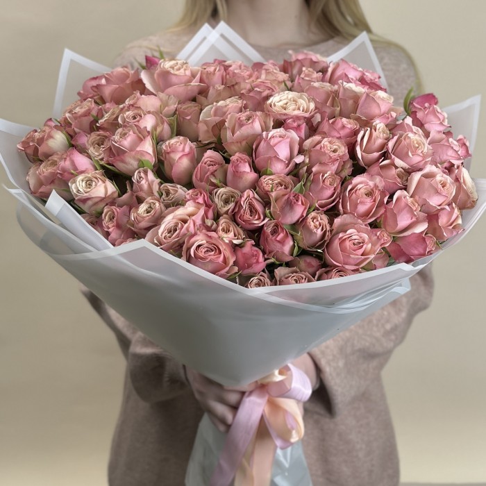 25 кустовых пионовидных роз Дестини