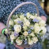Нежная корзина цветов на день рождения