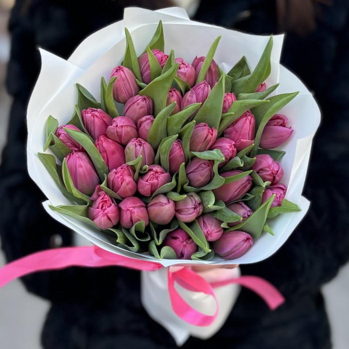 35 пионовидных розовых тюльпанов Квин оф Марвел
