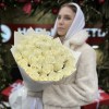 41 длинная белая роза 70 см