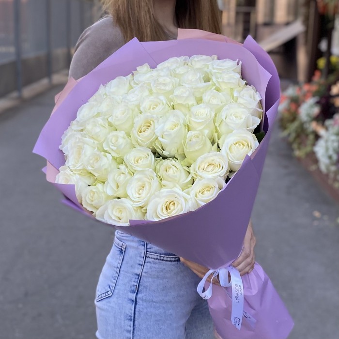 41 белая роза 60 см