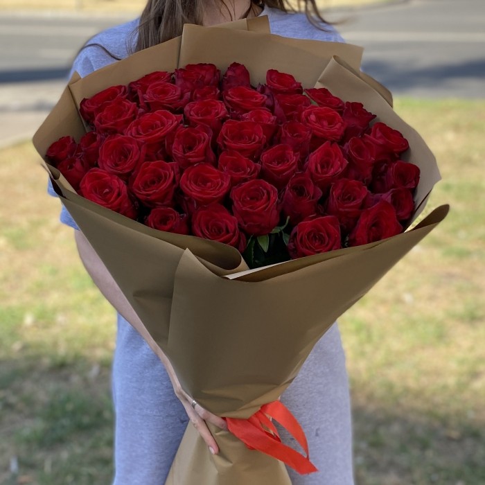 41 красная роза 70 см