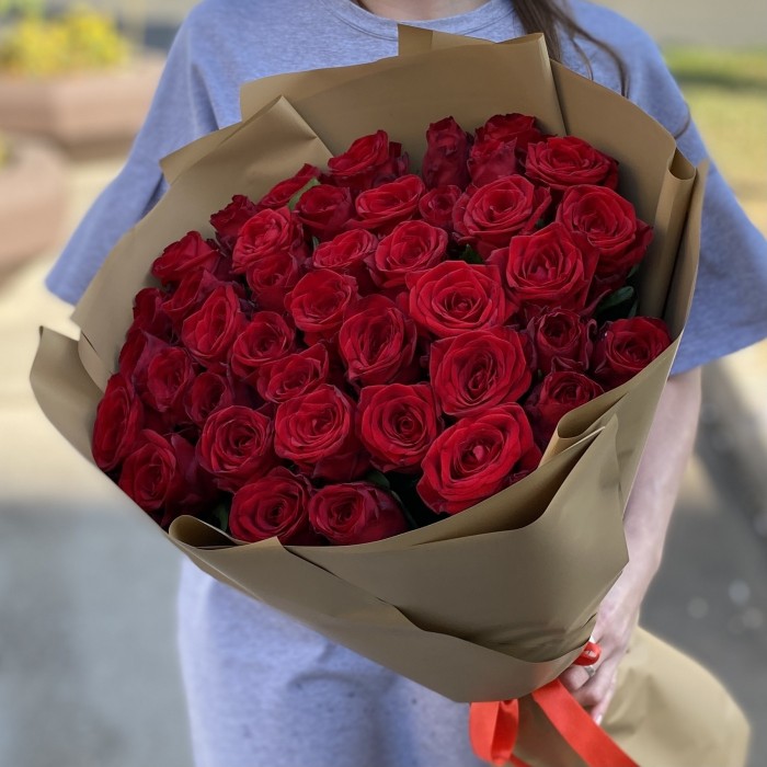 41 красная роза 70 см