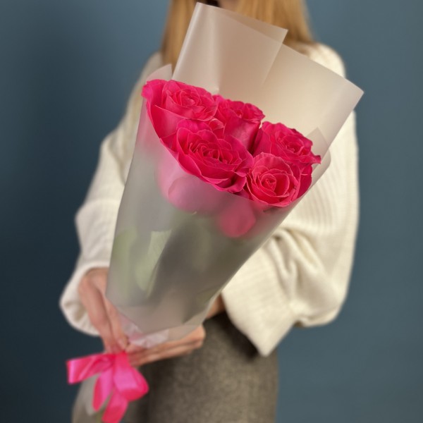 5 малиновых роз Пинк Флойд 60 см