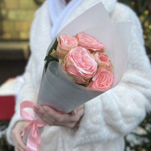 5 пионовидных роз Кахала 50 см