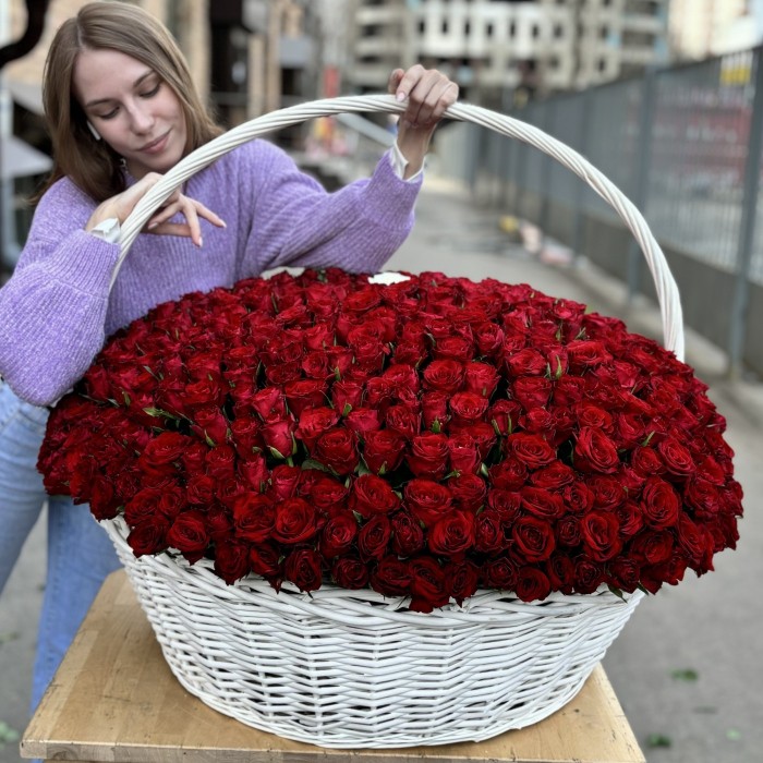 501 роза в корзине Моя неповторимая