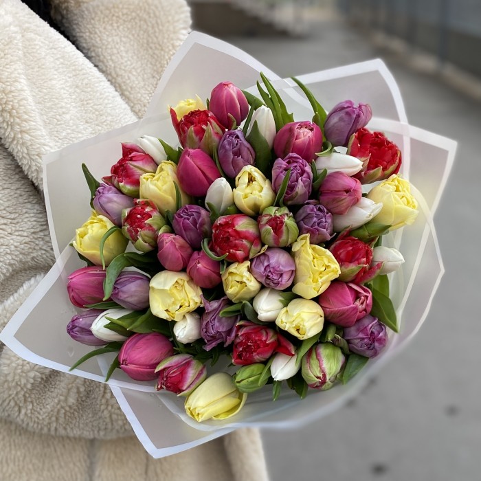 51 Яркий микс тюльпанов