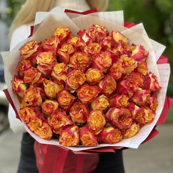 51 пионовидная роза Савена