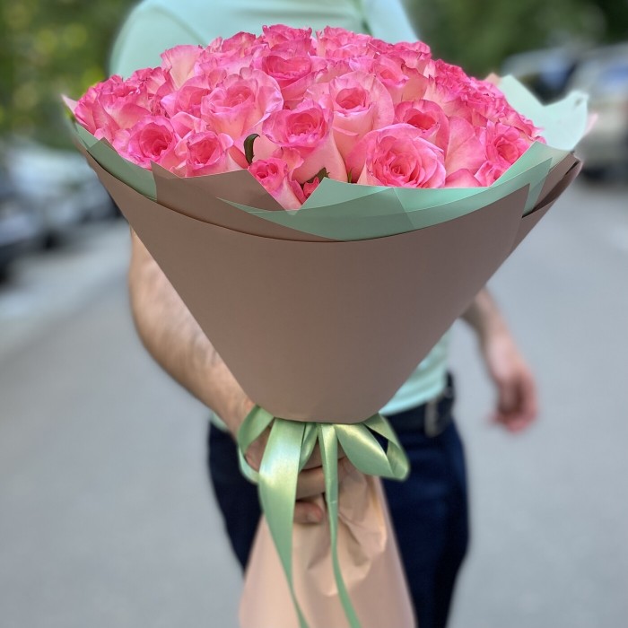 51 розовая роза Булевард