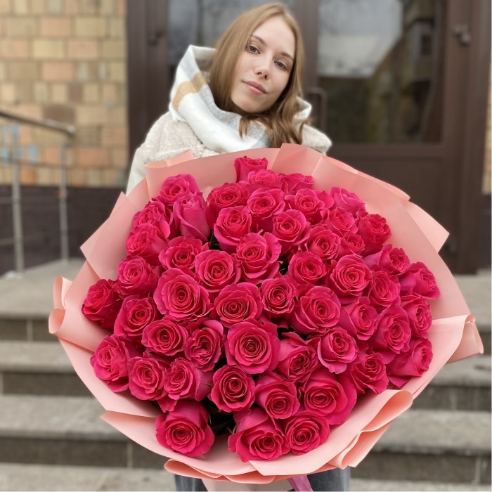 51 розовая роза Пинк Флойд 60 см