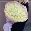 51 белая роза Аваланш 80 см