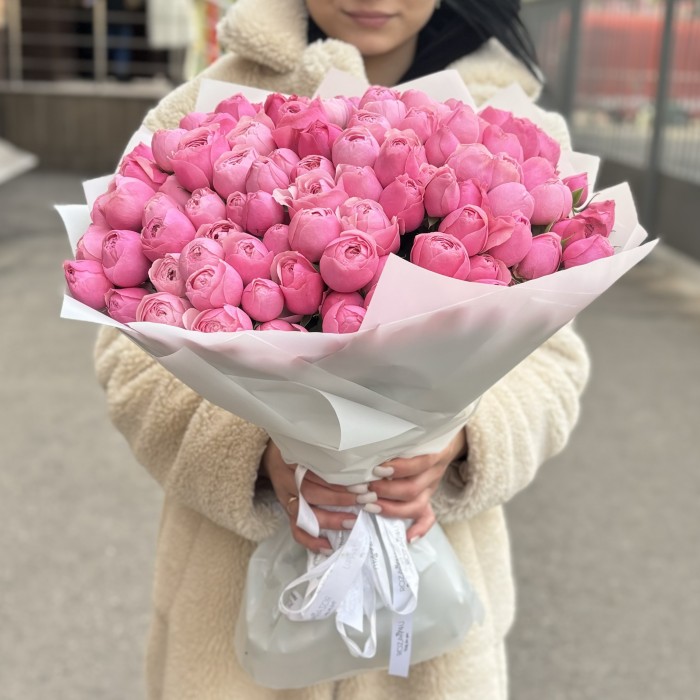 51 кустовая пионовидная роза Сильва Пинк